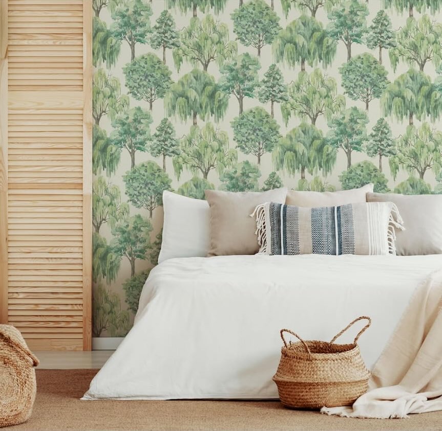 Esselle Whispering Willow Ivory / Green Wallpaper