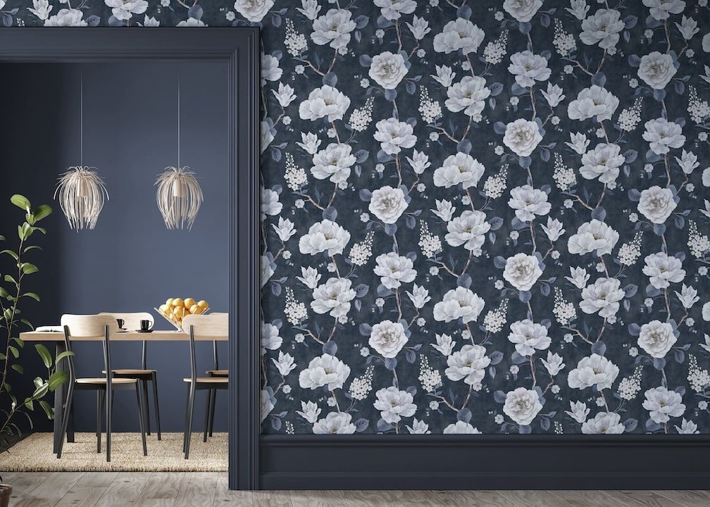 925505 - Arthouse - Arthouse Ashley Floral Navy Wallpaper - Decor Warehouse