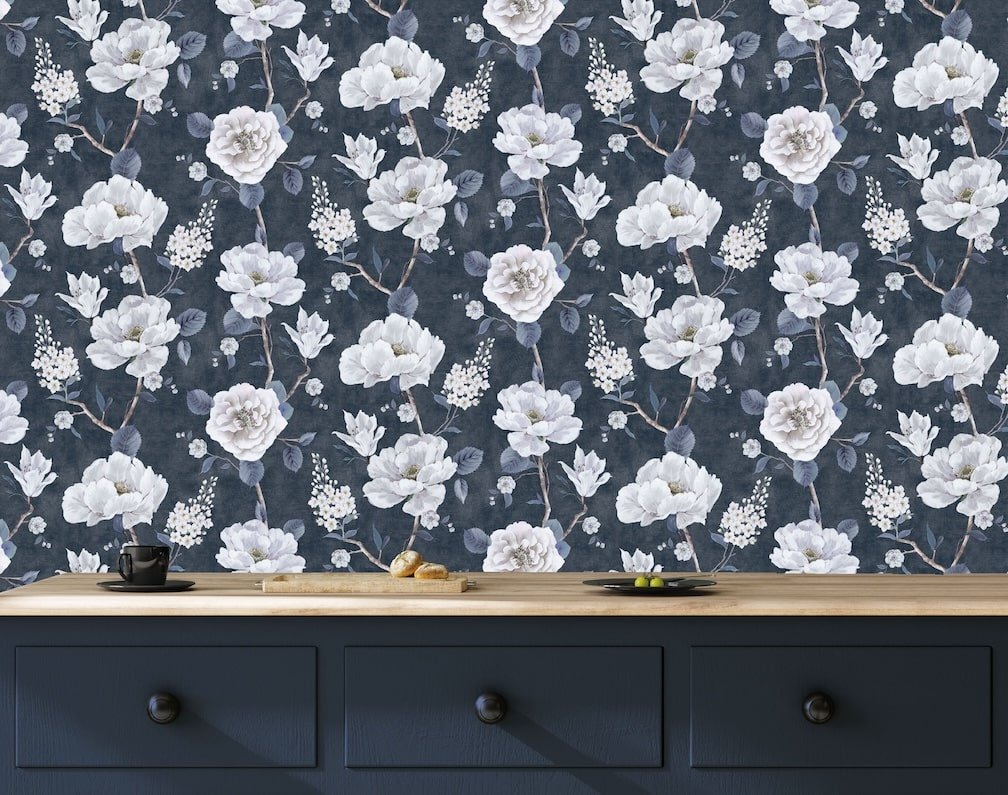 925505 - Arthouse - Arthouse Ashley Floral Navy Wallpaper - Decor Warehouse