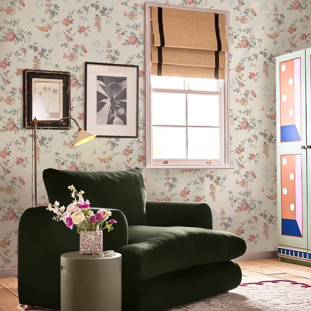 125503 - Cath Kidston - Cath Kidston Birds & Roses Spring Wallpaper - Decor Warehouse