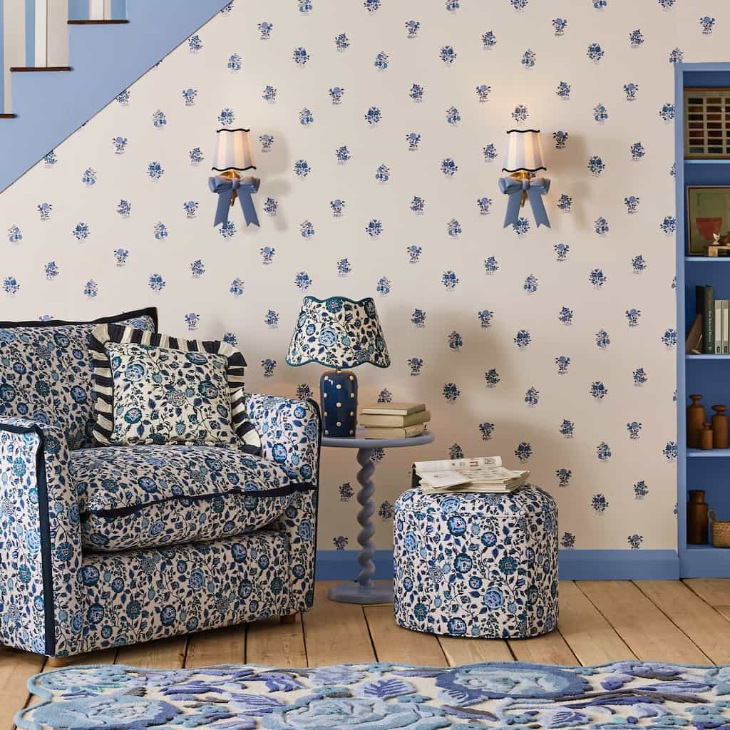 125529 - Cath Kidston - Cath Kidston Kingdom Posey Blue Wallpaper - Decor Warehouse