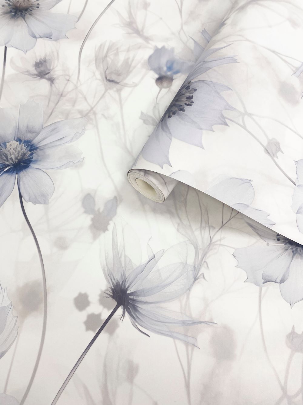 Muriva Wallpaper |Lissa Flower Blue Metallic Wallpaper