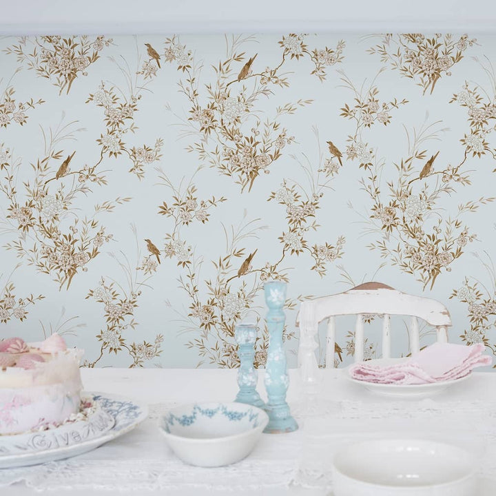 125121 - Shabby Chic by Rachel Ashwell - Shabby Chic by Rachel Ashwell Bird Chinoiserie Blue Gold Wallpaper - Decor Warehouse