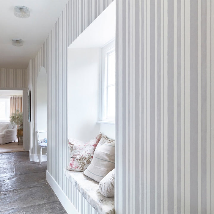 125118 - Shabby Chic by Rachel Ashwell - Shabby Chic by Rachel Ashwell Watercolour Stripe Grey wallpaper - Decor Warehouse