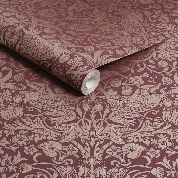 124235 - William Morris Wallpaper - William Morris At Home Strawberry Thief Fibrous Burgundy Wallpaper - Decor Warehouse